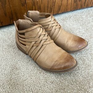 Women’s Rocket Dog Booties